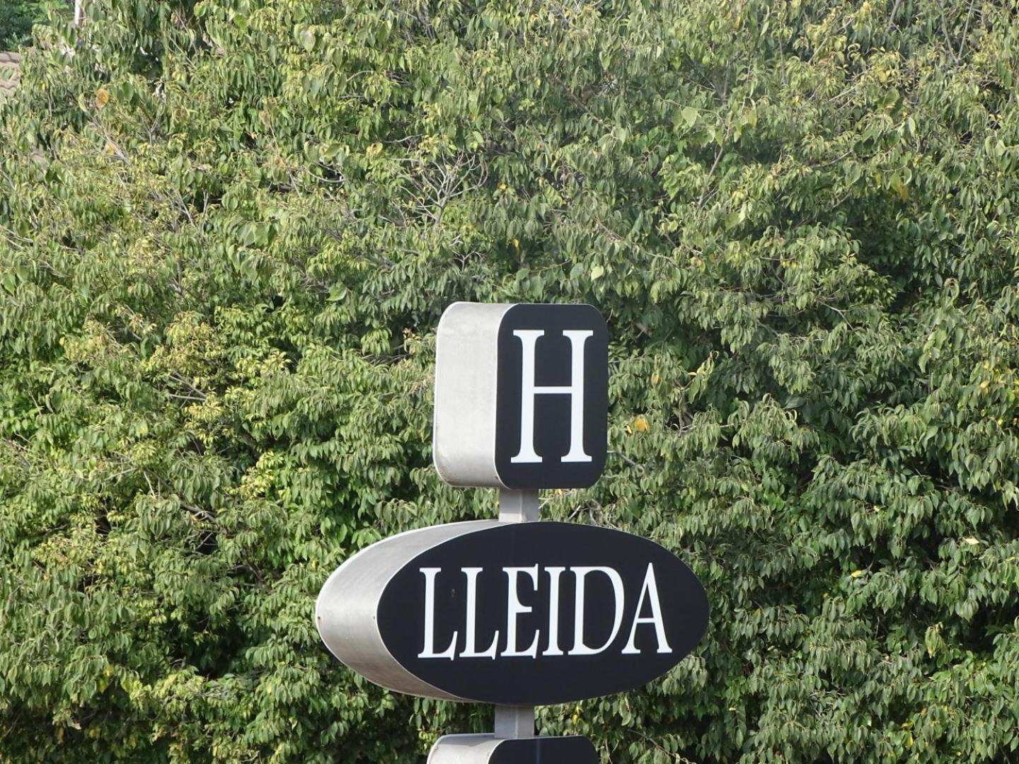 Hostal Lleida Segur de Calafell Exterior foto